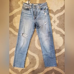 Levis wedgie straight leg